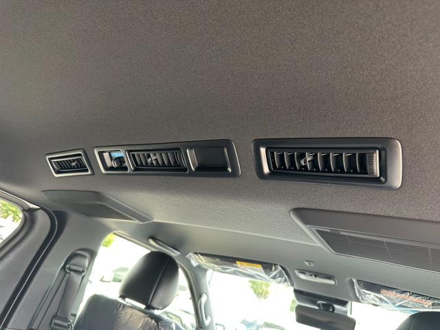 TOYOTA HIACE VAN LONG SUPER GL DARK PRIME S