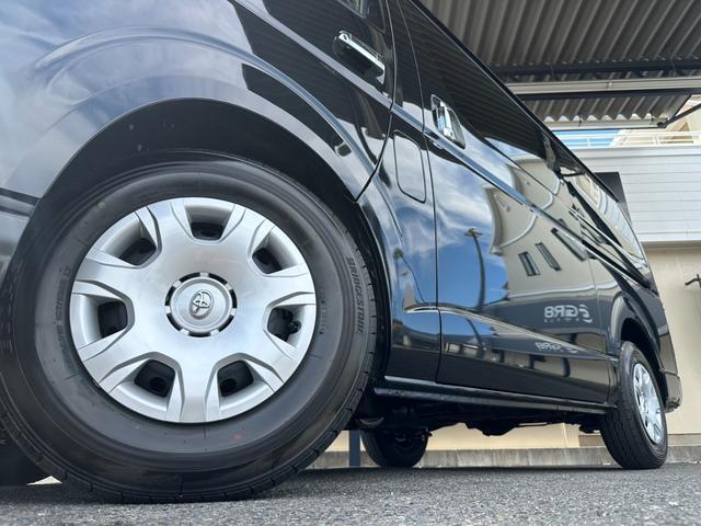 ハイエースワゴン GL 登録済未使用/4列10人乗り/全方位カメラ/スマートキ&プッシュS/パワスラ/セーフティーセンス/デジタルミラー(13枚目)