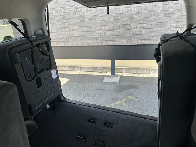ハイエースワゴン GL 登録済未使用/4列10人乗り/全方位カメラ/スマートキ&プッシュS/パワスラ/セーフティーセンス/デジタルミラー(57枚目)