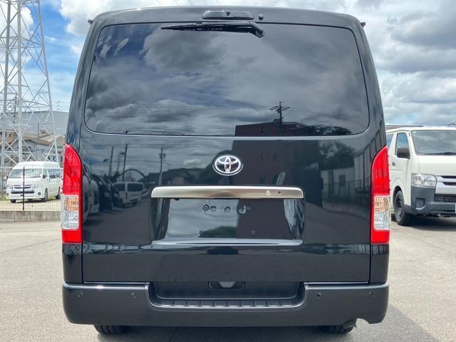 TOYOTA HIACE VAN LONG SUPER GL DARK PRIME S