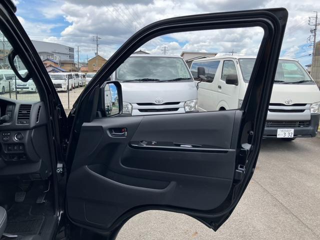 TOYOTA HIACE VAN LONG SUPER GL DARK PRIME S