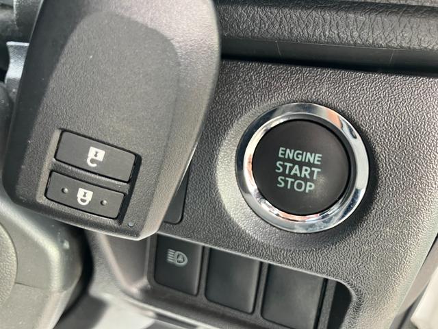 ハイエースバン スーパーGL ダークプライムII ナビTV/Bカメラ/ETC/デジタルミラー/LEDヘッドライト/TRDアルミ/セーフティセンス/コーナーセンサー(19枚目)