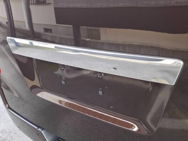 キャラバン ロングプレミアムＧＸ　４ＷＤ／寒冷地仕様／ＢＩＧ－Ｘナビ／全方位カメラ／デジタルミラー／社外アルミ／パワースライドドア／ベッドキット／ＬＥＤヘッドライト／スマートキー／コーナーセンサー／サイドバイザー／シートヒーター（35枚目）