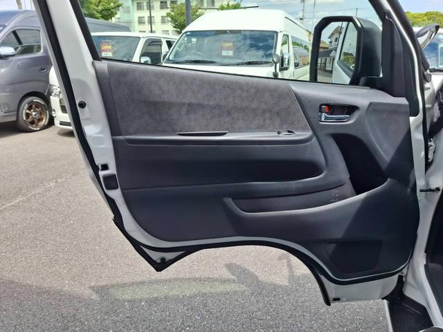 ハイエースワゴン グランドキャビン ファインテックツアラー ファインテックツアラー/登録済未使用車/すぐお渡し/4列10人乗り/全方位カメラ/デジタルミラー/キャプテンシート(41枚目)
