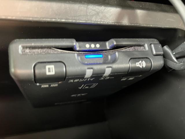 ハイエースバン スーパーGL ダークプライムII 4WD/ベッドキット/Bカメラ/全方位カメラ/デジタルミラー/社外アルミ/ディスプレイオーディオ/LEDヘッド(20枚目)