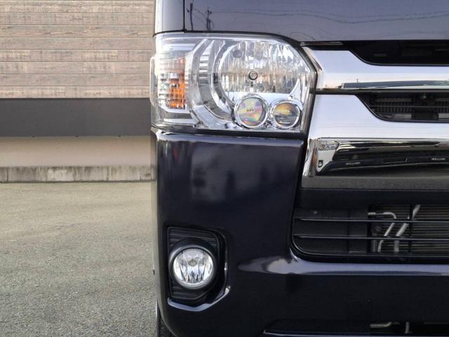 ハイエースバン スーパーGL ダークプライムII 4WD/ナビTV/ETC車載器/スマートキー&プッシュスタート/LEDヘッドライト/両側スライドドア/サイドバイザー/ダブルエアバック/トヨタセーフティセンス/ベッドキット/スライドドア小窓あり(2枚目)