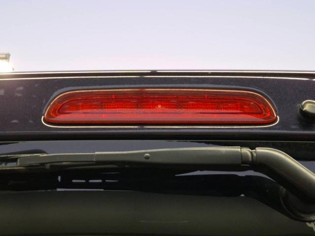 ハイエースバン スーパーGL ダークプライムII 4WD/ナビTV/ETC車載器/スマートキー&プッシュスタート/LEDヘッドライト/両側スライドドア/サイドバイザー/ダブルエアバック/トヨタセーフティセンス/ベッドキット/スライドドア小窓あり(34枚目)