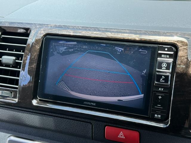 ハイエースバン スーパーGL ダークプライムII ローダウン/16インチアルミ/ベットキッド/フロントエアロ/アルパインナビ/シートカバー/クルーズコントロール(16枚目)