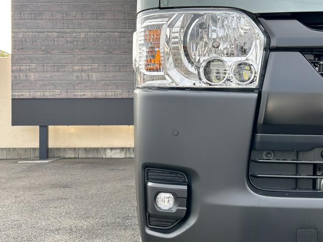 ハイエースバン ロングスーパーGL 4WD/アースカラーパッケージ/パノラミックビューモニター/デジタルミラ/両側パワースライドドア/コーナーソナー(2枚目)