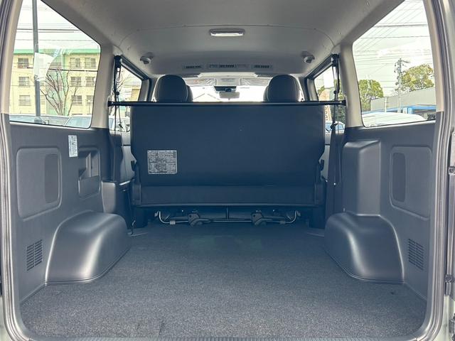 ハイエースバン ロングスーパーGL 4WD/アースカラーパッケージ/パノラミックビューモニター/デジタルミラ/両側パワースライドドア/コーナーソナー(20枚目)