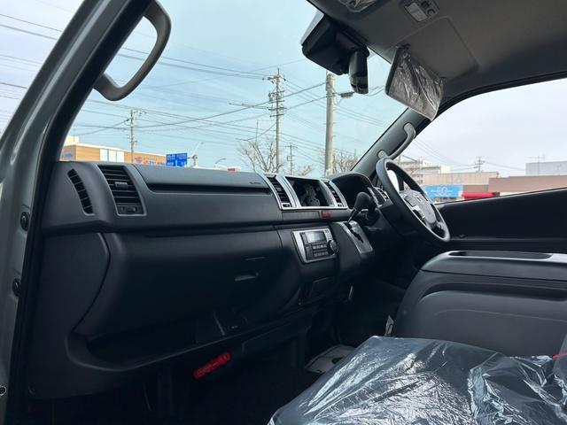 ハイエースバン ロングスーパーGL 4WD/アースカラーパッケージ/パノラミックビューモニター/デジタルミラ/両側パワースライドドア/コーナーソナー(43枚目)