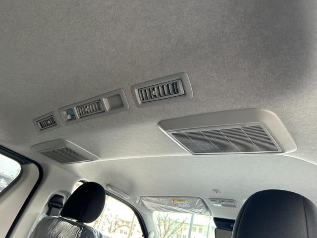 ハイエースバン ロングスーパーGL 4WD/アースカラーパッケージ/パノラミックビューモニター/デジタルミラ/両側パワースライドドア/コーナーソナー(53枚目)