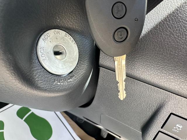 タウンエースバン GL 4WD/トヨタセーフティセンス/コーナーセンサー/アイドリングストップ/キーレスエントリー/Wエアバッグ/パワーウインドウ/横滑り防止装置/ヘッドライトレベライザー/純正ホイール/登録済未使用車(19枚目)