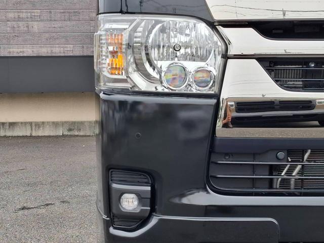 ハイエースバン スーパーGL ダークプライムII 4WD/BIG-Xナビ/バックカメラ/ETC/フルエアロ/社外アルミ/セーフティセンス/ローダウン/スマートキー(13枚目)
