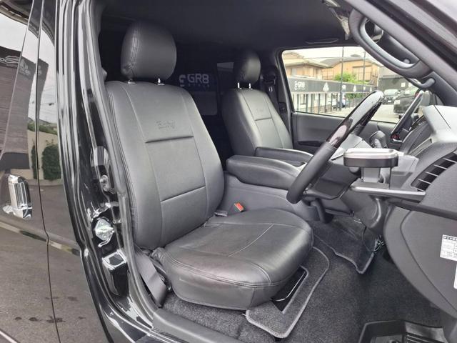 ハイエースバン スーパーGL ダークプライムII 4WD/BIG-Xナビ/バックカメラ/ETC/フルエアロ/社外アルミ/セーフティセンス/ローダウン/スマートキー(16枚目)
