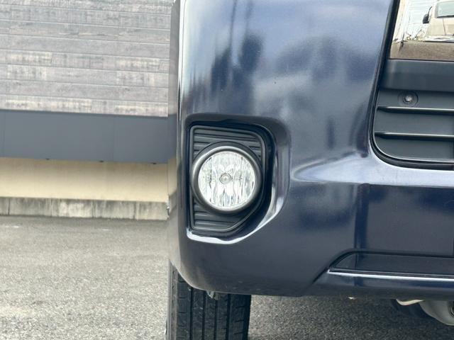 ハイエースバン スーパーGL ダークプライム BIG-Xナビ/Bカメラ/ETC/LEDヘッドライト/スマートキー&プッシュスタート/TRDアルミ/ベッドキット(31枚目)