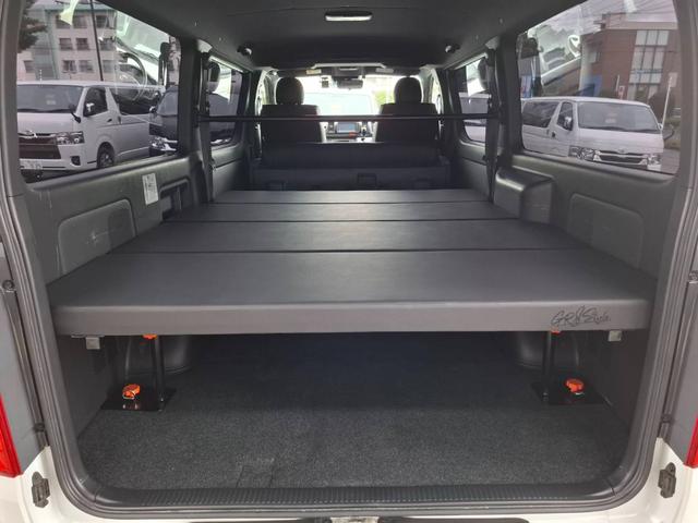 ハイエースバン スーパーGL ダークプライムII ナビTV/全方位カメラ/デジタルミラー/ベッドキット/社外アルミ/GR8フロントスポイラー/LEDヘッドライト(4枚目)