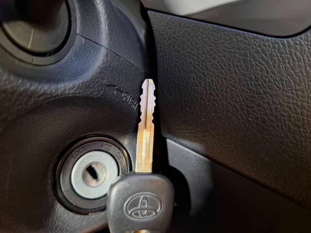 タウンエースバン ＤＸ　ベッドキット／キャンピングカー／ＲＥＶＯ可変式リアシート／キーレスエントリー／ナビＴＶ／バックモニター／ＥＴＣ車載器／サイドバイザー／キーレスエントリー／テーブルキット／アルトピアーノ特別仕様車（18枚目）