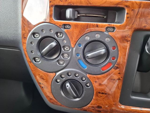 タウンエースバン ＤＸ　ベッドキット／キャンピングカー／ＲＥＶＯ可変式リアシート／キーレスエントリー／ナビＴＶ／バックモニター／ＥＴＣ車載器／サイドバイザー／キーレスエントリー／テーブルキット／アルトピアーノ特別仕様車（47枚目）