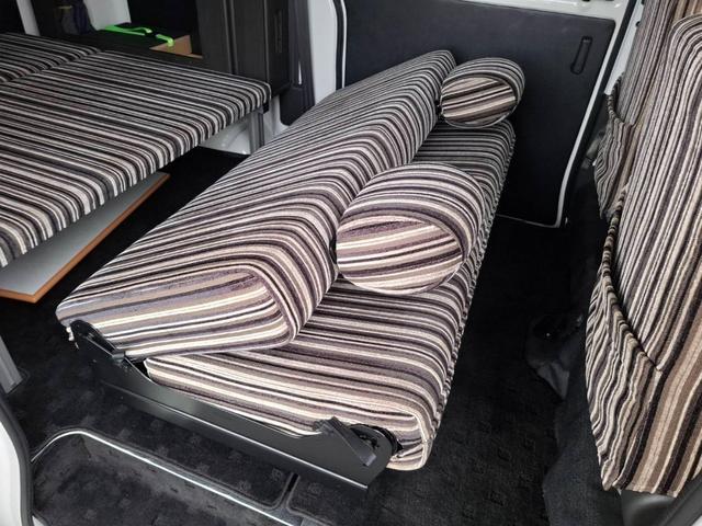 タウンエースバン ＤＸ　ベッドキット／キャンピングカー／ＲＥＶＯ可変式リアシート／キーレスエントリー／ナビＴＶ／バックモニター／ＥＴＣ車載器／サイドバイザー／キーレスエントリー／テーブルキット／アルトピアーノ特別仕様車（53枚目）