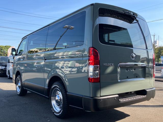 ハイエースバン ロングスーパーGL 4WD/アースカラー/全方位カメラ/デジタルインナーミラー/パワスラ/BIG-Xナビ/ベッドキット/ウッドパネル(12枚目)