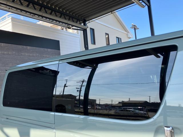 ハイエースバン ロングスーパーGL 4WD/アースカラー/全方位カメラ/デジタルインナーミラー/パワスラ/BIG-Xナビ/ベッドキット/ウッドパネル(33枚目)