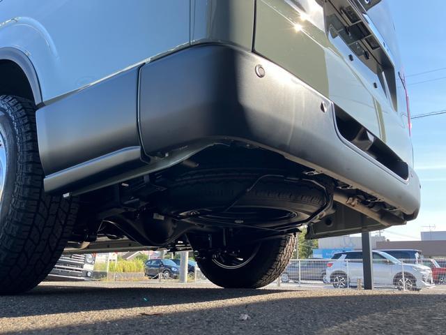 ハイエースバン ロングスーパーGL 4WD/アースカラー/全方位カメラ/デジタルインナーミラー/パワスラ/BIG-Xナビ/ベッドキット/ウッドパネル(38枚目)