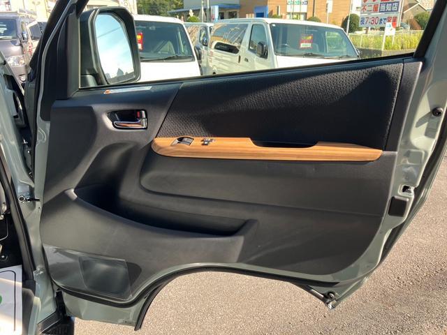 ハイエースバン ロングスーパーGL 4WD/アースカラー/全方位カメラ/デジタルインナーミラー/パワスラ/BIG-Xナビ/ベッドキット/ウッドパネル(42枚目)