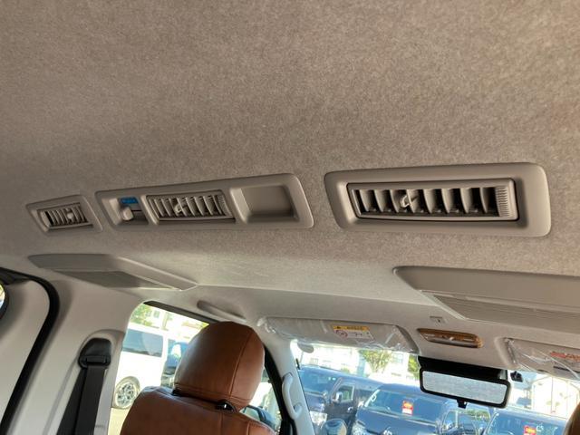 ハイエースバン ロングスーパーGL 4WD/アースカラー/全方位カメラ/デジタルインナーミラー/パワスラ/BIG-Xナビ/ベッドキット/ウッドパネル(56枚目)