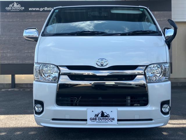 ハイエースバン スーパーGL ダークプライム パナソニック大型ナビTV/ベッドキット/バックモニター/ETC車載器/社外エアロ/社外17inアルミ/ローダウン/LEDヘッドライト/スマートキー&プッシュスタート/サイドバイザー/社外ショック(21枚目)