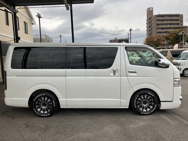 ハイエースバン ロングスーパーGL ローダウン/コブラFスポイラー/バトルシップ15inアルミ/GR8シートカバー/純正7inナビ/ETC/Bカメラ/天吊モニター/LEDテールランプ/スマートキー/ベッドキット/LEDヘッドライト(24枚目)