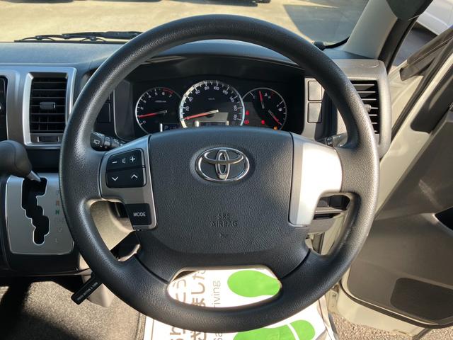 ハイエースバン ロングスーパーGL ローダウン/コブラFスポイラー/バトルシップ15inアルミ/GR8シートカバー/純正7inナビ/ETC/Bカメラ/天吊モニター/LEDテールランプ/スマートキー/ベッドキット/LEDヘッドライト(45枚目)