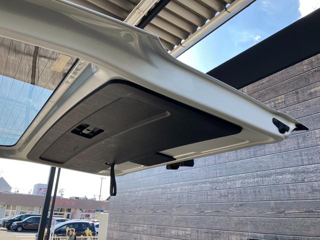 ハイエースバン ロングスーパーGL ローダウン/コブラFスポイラー/バトルシップ15inアルミ/GR8シートカバー/純正7inナビ/ETC/Bカメラ/天吊モニター/LEDテールランプ/スマートキー/ベッドキット/LEDヘッドライト(60枚目)