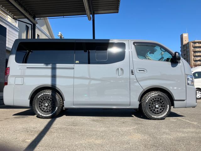 キャラバン ロンググランドプレミアムGX 4WD/片側パワースライドドア/ナビTV/アラウンドビューモニター/ETC/床張り加工/ベッドキット/LEDヘッドライト/スマートキー&エンジンプッシュスタート/コーナーセンサー/サイドバイザー(24枚目)