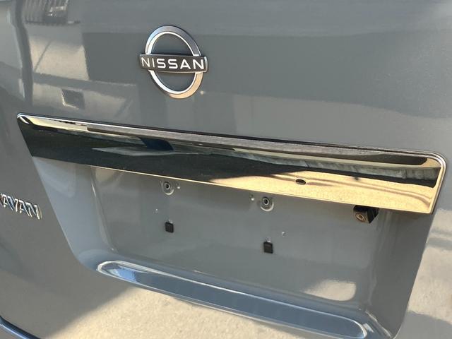 キャラバン ロンググランドプレミアムGX 4WD/片側パワースライドドア/ナビTV/アラウンドビューモニター/ETC/床張り加工/ベッドキット/LEDヘッドライト/スマートキー&エンジンプッシュスタート/コーナーセンサー/サイドバイザー(35枚目)