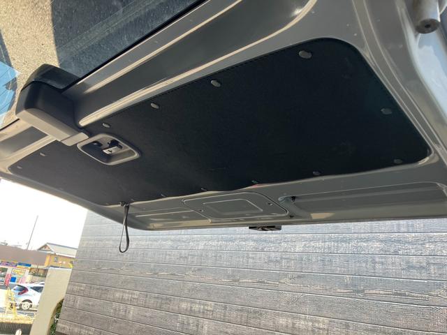 キャラバン ロンググランドプレミアムGX 4WD/片側パワースライドドア/ナビTV/アラウンドビューモニター/ETC/床張り加工/ベッドキット/LEDヘッドライト/スマートキー&エンジンプッシュスタート/コーナーセンサー/サイドバイザー(60枚目)