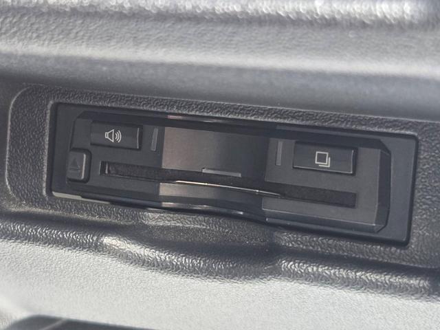 ハイエースバン スーパーGL ダークプライム 大型ナビTV/フリップダウンモニター/ETC/バックカメラ/両側パワースライドドア/スマートキー/LEDヘッドライト/AC100V/ミラーウインカー/社外アルミ/サイドバイザー/フロントスポイラ(40枚目)