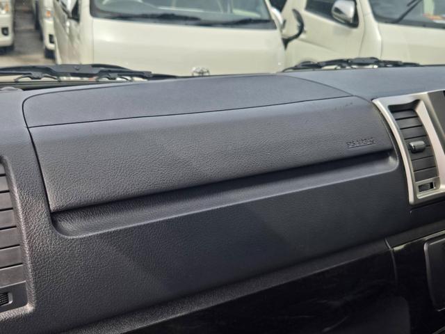 ハイエースバン スーパーGL ダークプライム 大型ナビTV/フリップダウンモニター/ETC/バックカメラ/両側パワースライドドア/スマートキー/LEDヘッドライト/AC100V/ミラーウインカー/社外アルミ/サイドバイザー/フロントスポイラ(46枚目)
