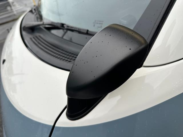 タウンエースバン GL アルトピアーノ ディスプレイオーディオ/バックカメラ/外部電源ソケット/可変式リアシート/サイドバイザー/キーレスエントリー/セーフティーセンス/Wエアバック/LED天井照明/電動格納ドアミラー/純正換気ファン(29枚目)