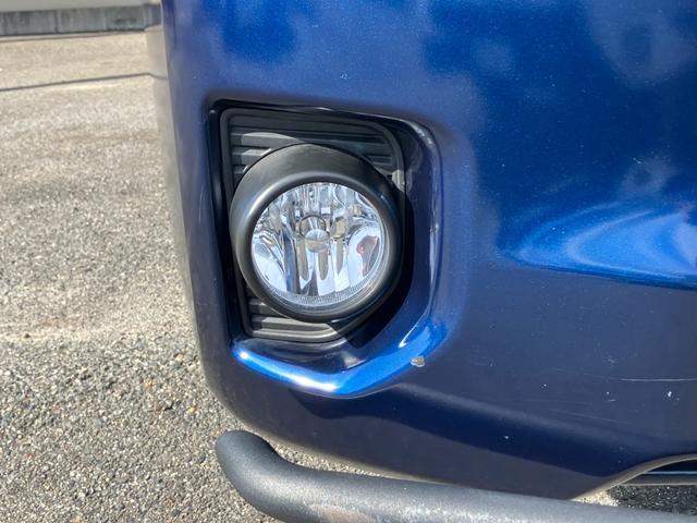 ハイエースバン ＤＸ　ＧＬパッケージ　ＢＩＧＸナビ／全方位モニター／天吊モニタ／１７ｉｎアルミ／ローダウン／ベッドキット／ＬＥＤヘッド／コーナーソナー（31枚目）