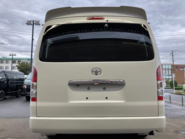 ハイエースワゴン GL 4WD/BIG-Xナビ/Bカメラ/天吊りモニタ/4列10人乗/社外アルミ/スマートキー/パワスラ/ベッドキット(22枚目)