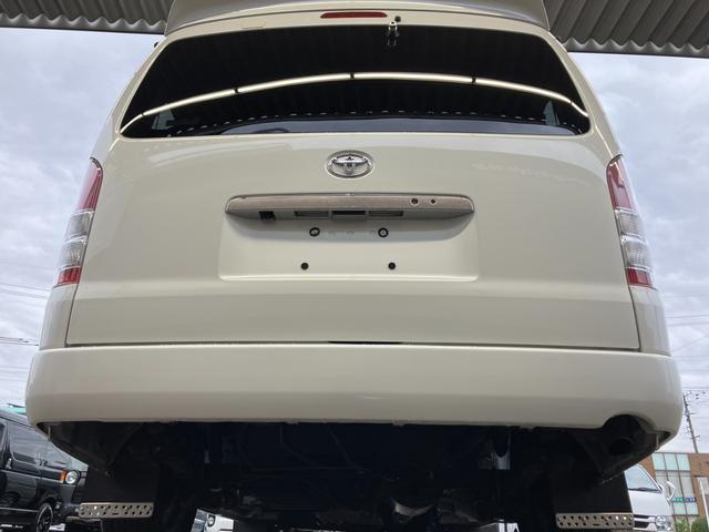 ハイエースワゴン GL 4WD/BIG-Xナビ/Bカメラ/天吊りモニタ/4列10人乗/社外アルミ/スマートキー/パワスラ/ベッドキット(37枚目)