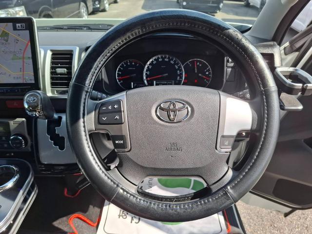 ハイエースワゴン GL 4WD/BIG-Xナビ/Bカメラ/天吊りモニタ/4列10人乗/社外アルミ/スマートキー/パワスラ/ベッドキット(46枚目)