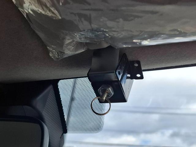 ハイエースワゴン GL 4WD/BIG-Xナビ/Bカメラ/天吊りモニタ/4列10人乗/社外アルミ/スマートキー/パワスラ/ベッドキット(50枚目)