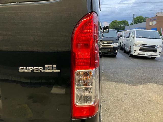 ハイエースバン スーパーGL ダークプライムII 1オーナー/BIG-Xナビ/全方位カメラ/デジタルミラー/ベッドキット/両側パワスラ/社外アルミ/ルーフキャリア(39枚目)
