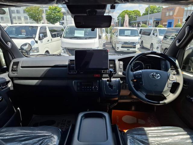 ハイエースバン ロングスーパーGL ダークプライムS 4WD/ユーチューブ100万カスタム企画車両/登録済未使用/寒冷地/全方位カメラ/デジタルミラー/パワスラ/スマートキ/LEDヘッド/UIベッドキット(15枚目)