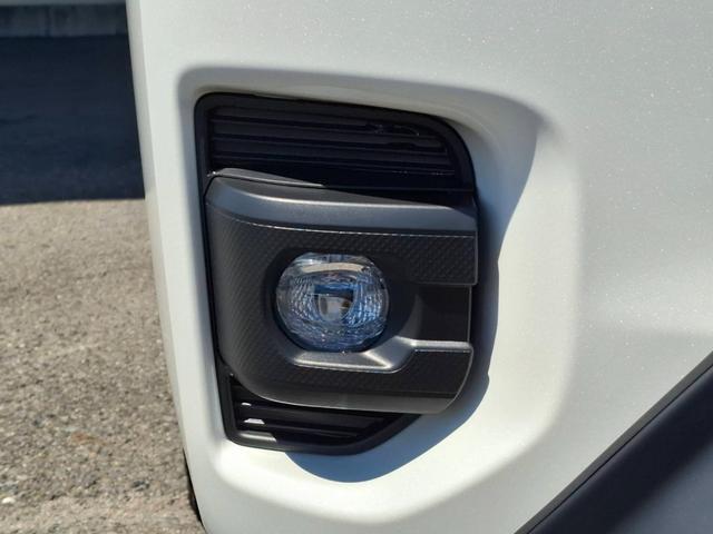 ハイエースバン ロングスーパーGL ダークプライムS 4WD/ユーチューブ100万カスタム企画車両/登録済未使用/寒冷地/全方位カメラ/デジタルミラー/パワスラ/スマートキ/LEDヘッド/UIベッドキット(31枚目)