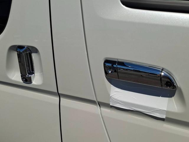 ハイエースバン ロングスーパーGL ダークプライムS 4WD/ユーチューブ100万カスタム企画車両/登録済未使用/寒冷地/全方位カメラ/デジタルミラー/パワスラ/スマートキ/LEDヘッド/UIベッドキット(32枚目)