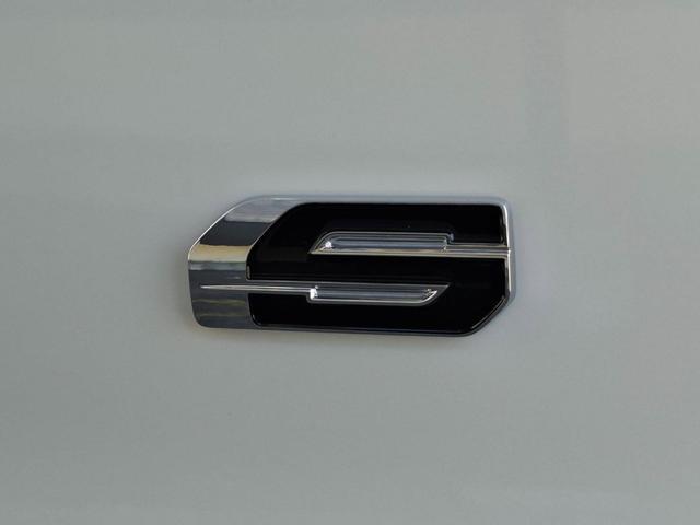 ハイエースバン ロングスーパーGL ダークプライムS 4WD/ユーチューブ100万カスタム企画車両/登録済未使用/寒冷地/全方位カメラ/デジタルミラー/パワスラ/スマートキ/LEDヘッド/UIベッドキット(35枚目)