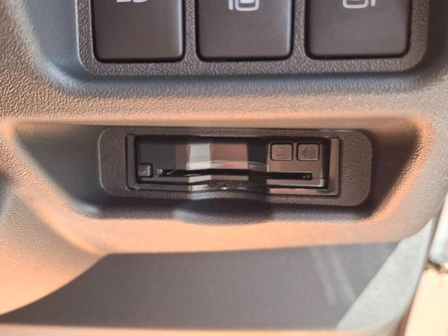 ハイエースバン ロングスーパーGL ダークプライムS 4WD/ユーチューブ100万カスタム企画車両/登録済未使用/寒冷地/全方位カメラ/デジタルミラー/パワスラ/スマートキ/LEDヘッド/UIベッドキット(57枚目)